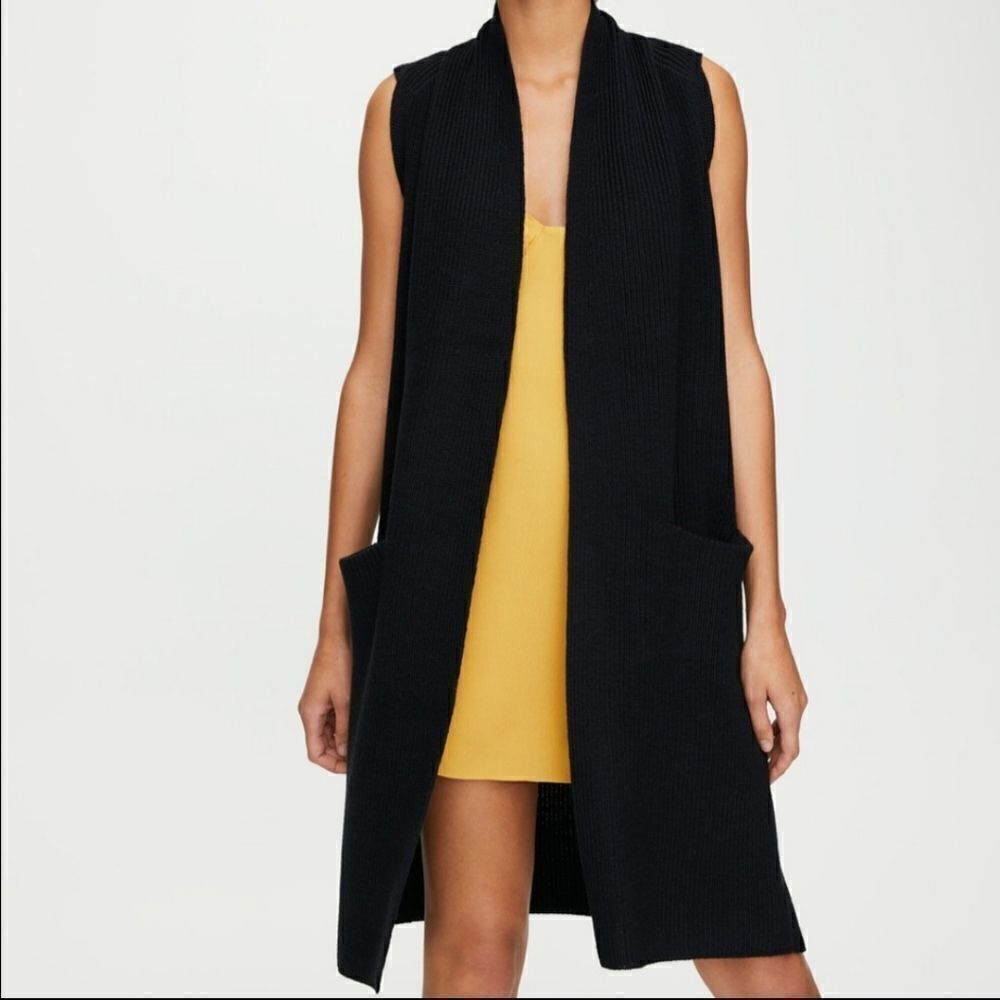 ARITZIA Wilfred Dunkirk black long knit sweater cardigan duster